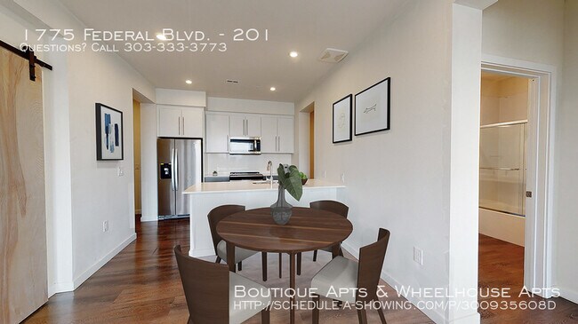 Building Photo - Boutique Apartments