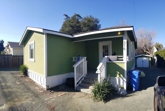 Building Photo - 316 Foothill Blvd