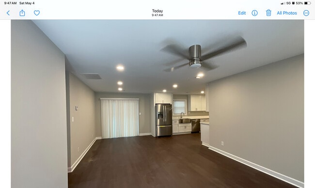 Foto del edificio - 5425 Herndon Blvd