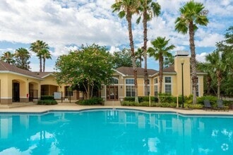 Building Photo - Lindsey Terrace Apartments