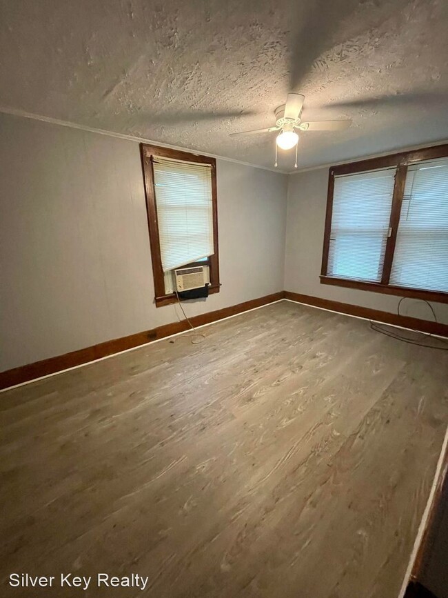 Building Photo - 2 br, 1 bath House - 101 Athens Pike