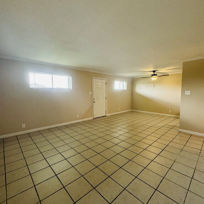 Foto del edificio - Spacious 2-Bedroom | 1 Bathroom Apartment at The Legacy in Nederland, TX!