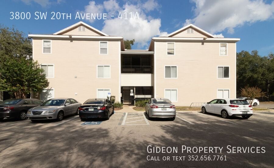 Primary Photo - 3800 SW 20th Ave