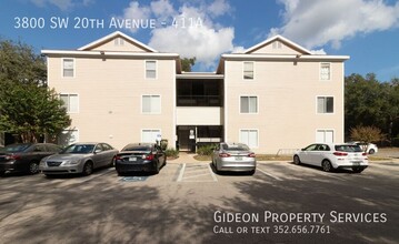 Building Photo - 3800 SW 20th Ave