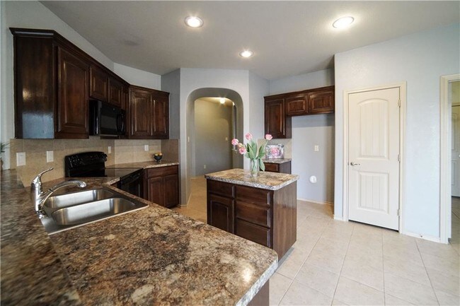 Foto del edificio - 3117 Hornbeam St