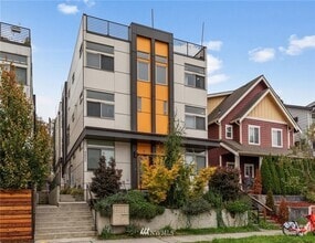 Building Photo - 4848 Delridge Wy SW