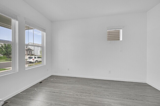 Building Photo - $3,125.00 - 4 Bedroom, 3.5 Bathroom, Singl...