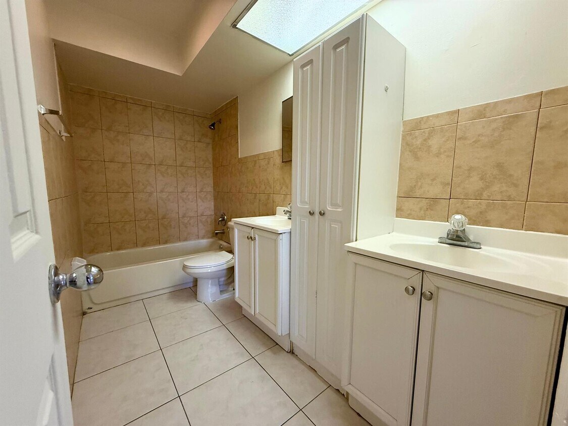 Foto principal - 411 55th St