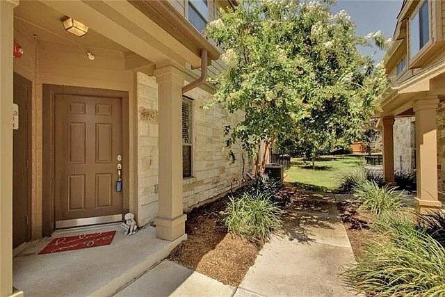 Foto del edificio - 1310 W Parmer Ln