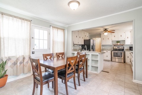 Kitchen and Dining Room - 58 Peachtree St