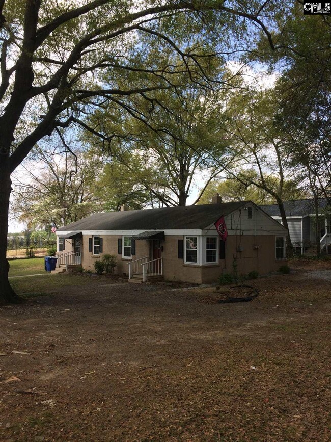Building Photo - 1401 Dreher St