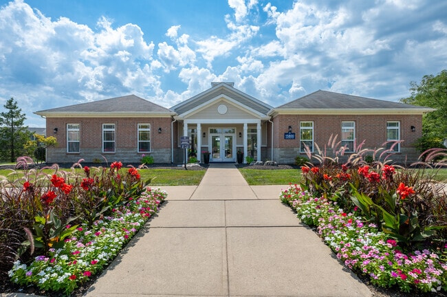 Building Photo - Cumberland Pointe