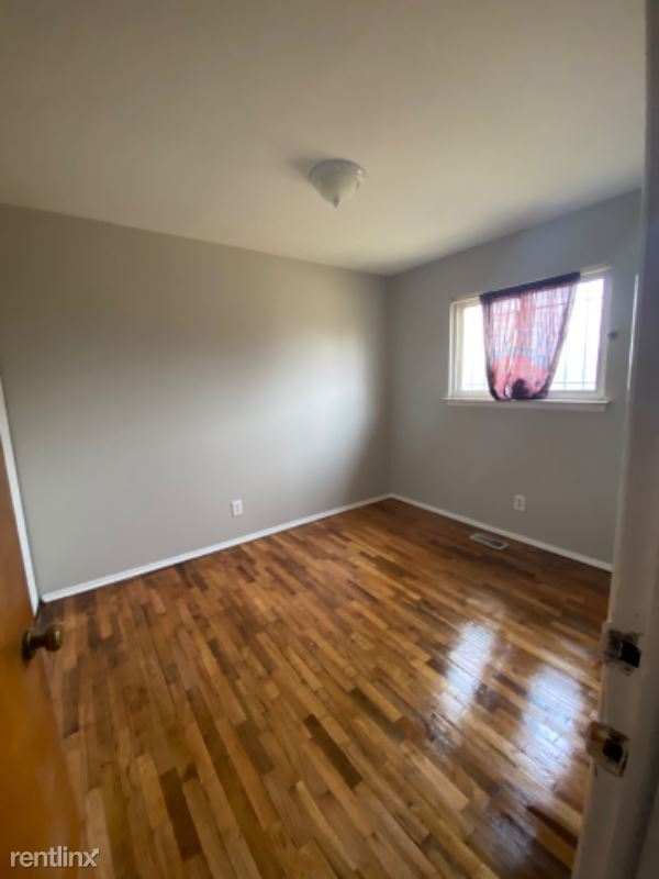 Building Photo - 3 br, 1 bath House - 2068 Flamingo Dr
