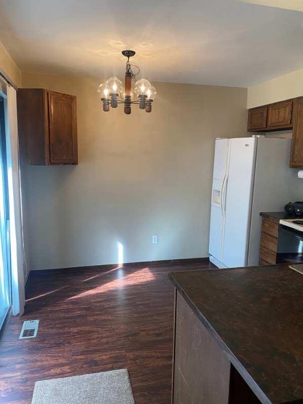 Building Photo - 2639 S Xanadu Way