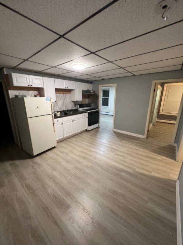 98 Japonica St Unit 2, Pawtucket, RI 02860 Room for Rent in Pawtucket