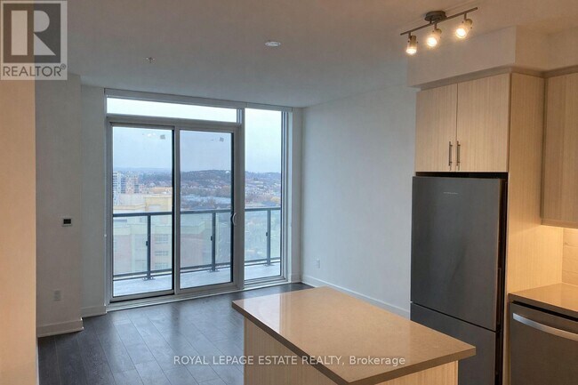 Photo du bâtiment - 85 Oneida Crescent