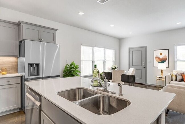 Foto del edificio - Luxury 3 Bedroom 2.5 Bath Townhome in Bullard, TX!