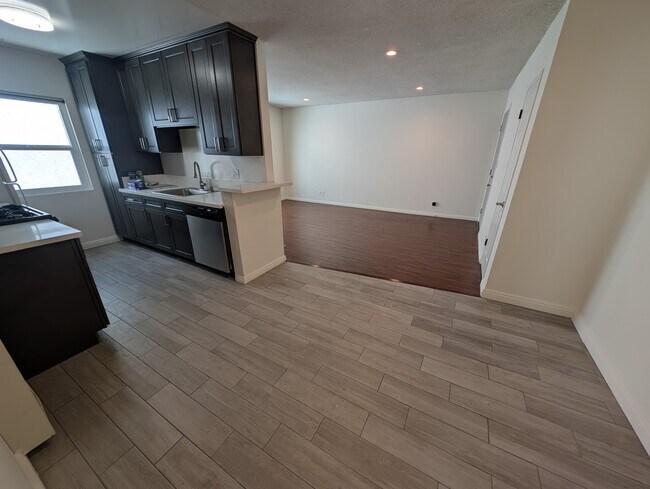 Foto del edificio - 3734 Bagley Ave