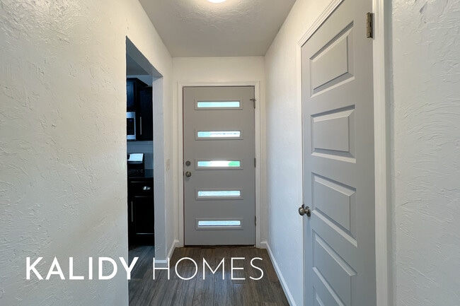 Photo - 6211 NW 31st St House