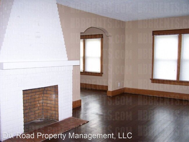 Foto del edificio - 3 br, 1 bath House - 300 Cherry Drive,