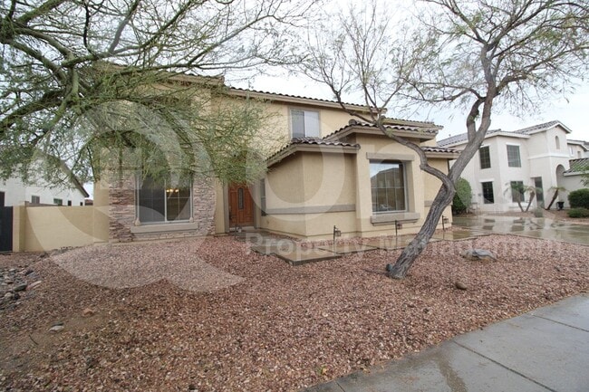 Foto del edificio - 3951 E Ravenswood Dr