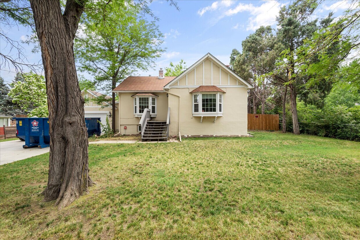 Foto principal - 7196 W 4th Ave