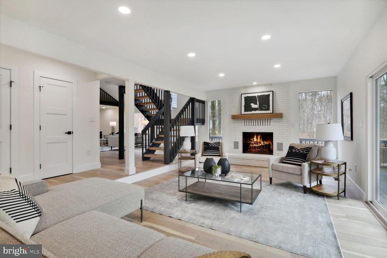 8780 Peabody St, Manassas, VA 20110 House Rental in Manassas, VA