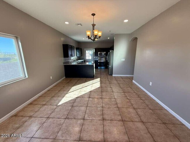 Foto del edificio - 2770 N Washington Ave