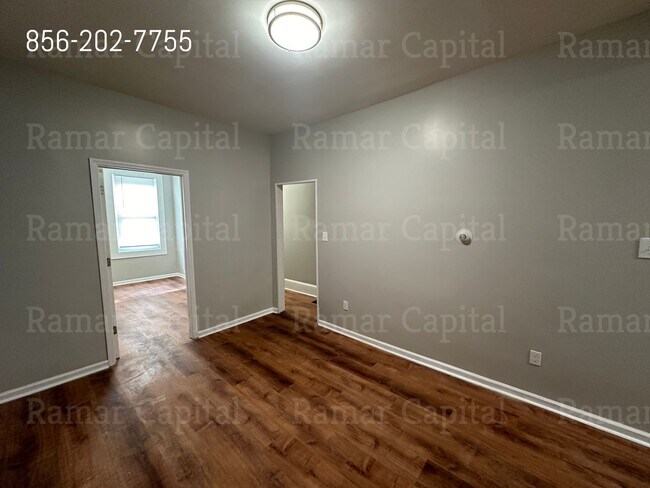 Foto del edificio - Rent NOW -  4 Bedroom 1 bath Single Family...