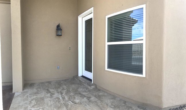 Building Photo - 3620 Almond Beach Dr