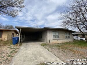 Foto principal - 507 Gilbert Ln