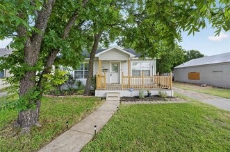 Building Photo - 1914 Stanford St