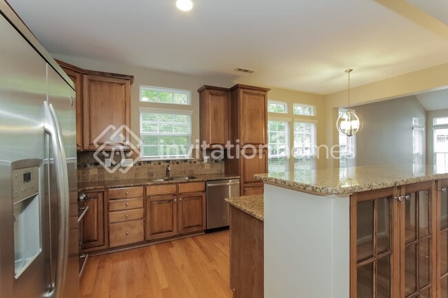 Building Photo - 20276 Amy Lee Dr