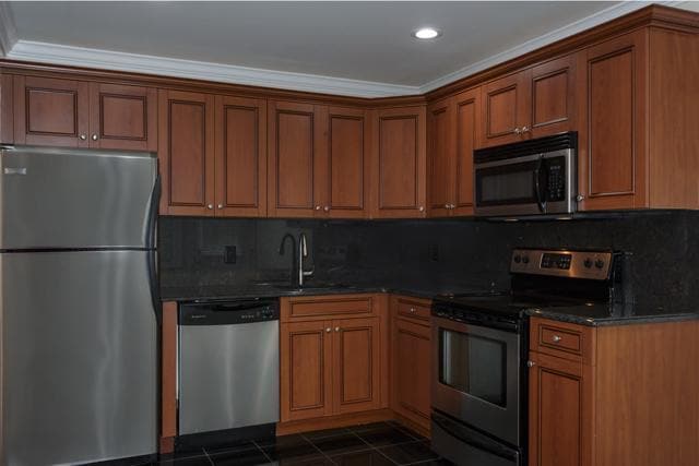 Photo - Fairfield Centereach Gardens Apartments