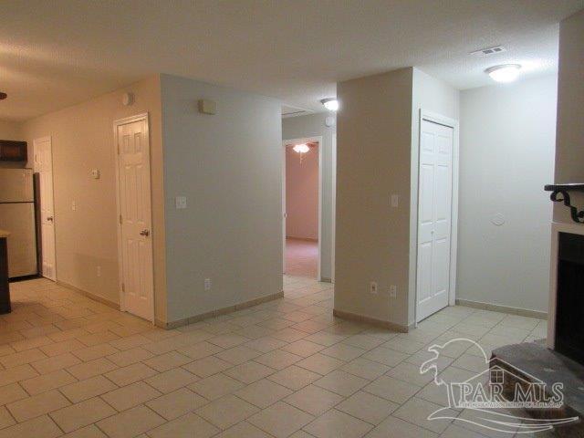 Building Photo - 6332 W Fairfield Dr