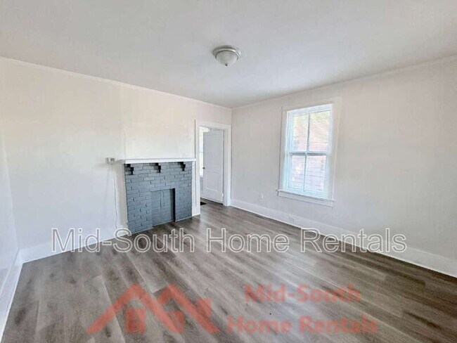 Foto del edificio - 331 W Dison Ave