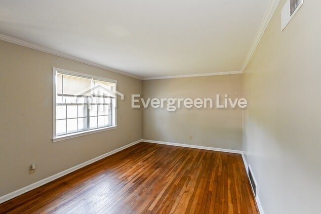 Building Photo - 4261 Riche Rd