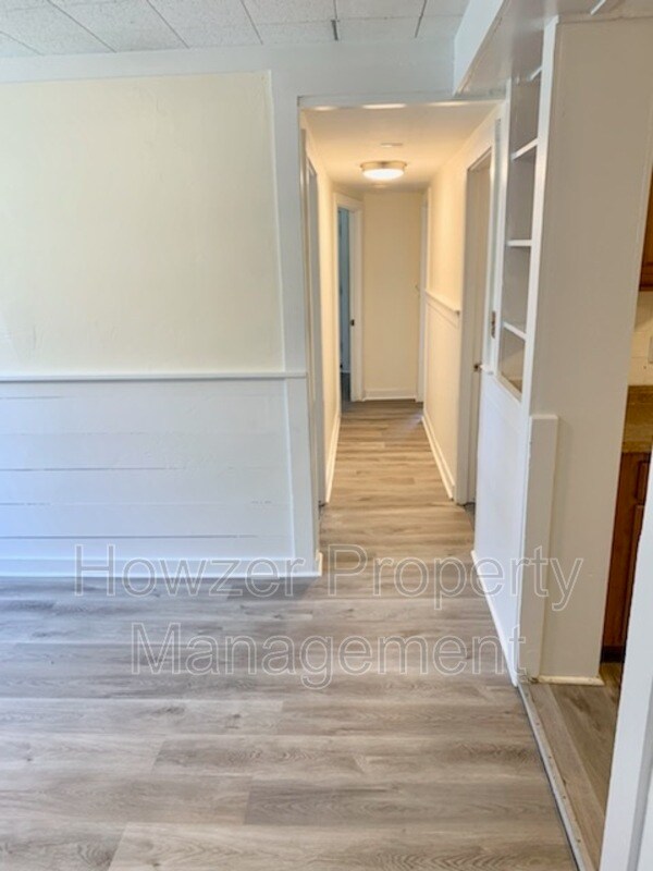 Building Photo - 54 Longwood Ave