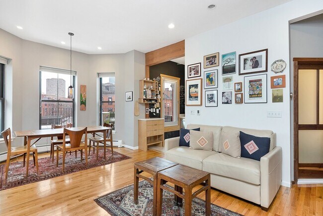 Foto del edificio - 608 Tremont St
