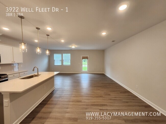 Foto del edificio - 3922 Well Fleet Dr