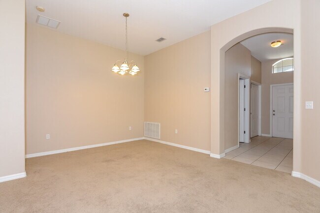 Foto del edificio - 7241 Twin Cedar Ln