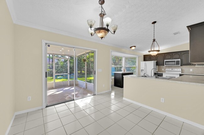 Foto del edificio - 462 NW Sherbrooke Ave