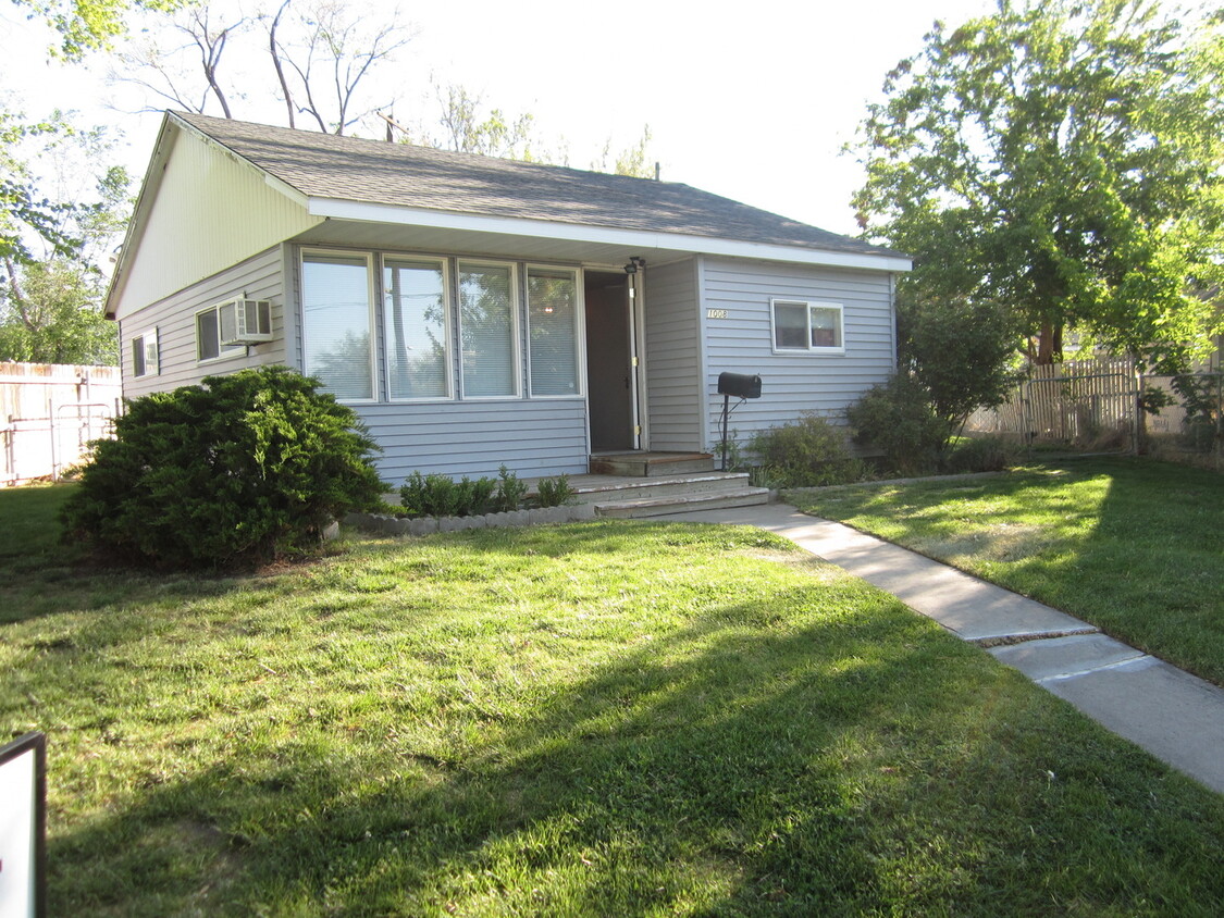 Primary Photo - 1008 Snow Ave, Richland