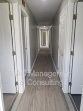 Building Photo - 1325 Virginia Ave
