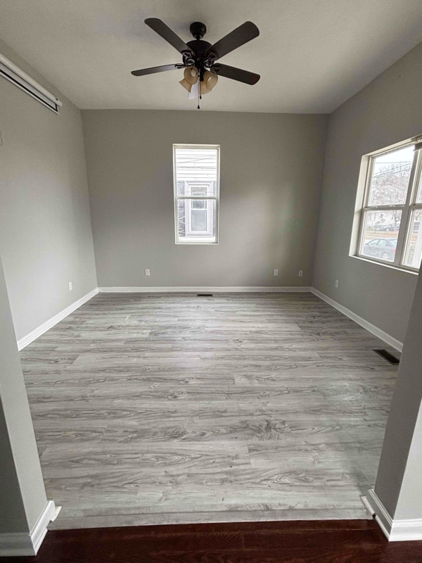 Photo - 329 S Main St House