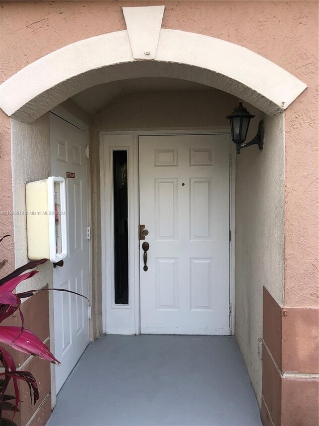 Primary Photo - 1270 SE 31st Ct