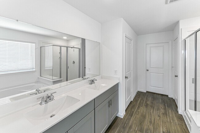 Building Photo - 1029 Laguna Cv Dr