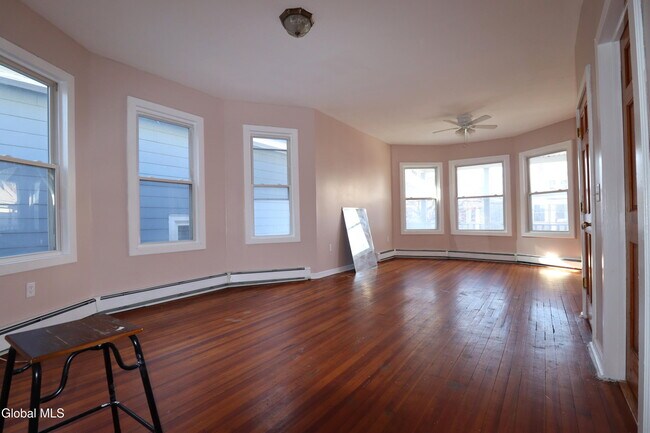 Foto del edificio - 29 Morris St