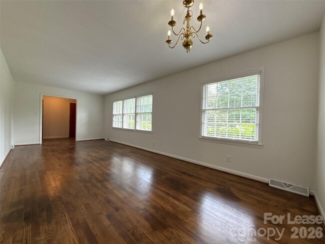 Building Photo - 112 NC-218