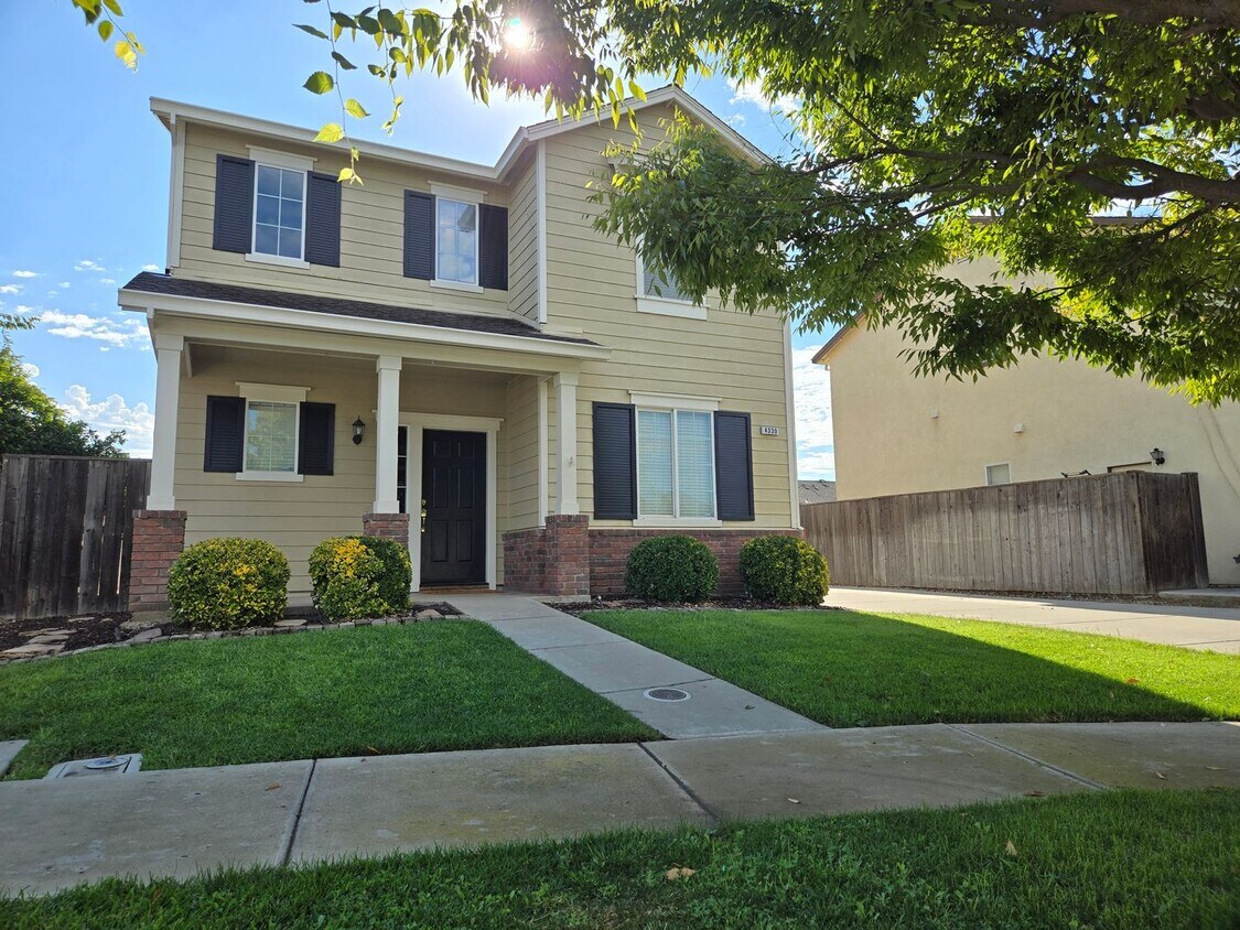 Foto principal - 4330 Alba Ct